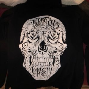 Fatal skull sweatshirt